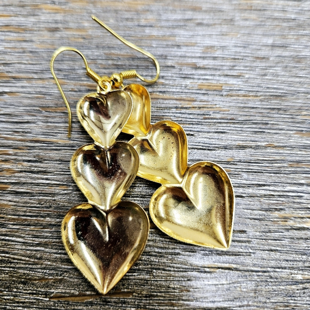 80s Vintage Golden Triple Heart Earrings Valentine's Day Love - Picture 2 of 2